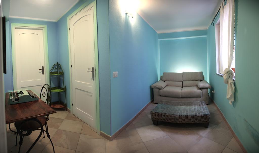 Bed and Breakfast Blu Bosa Habitación foto