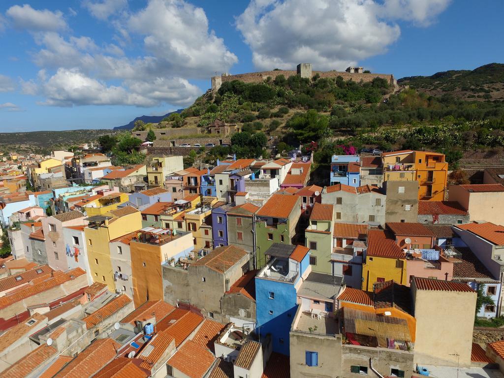 Bed and Breakfast Blu Bosa Exterior foto